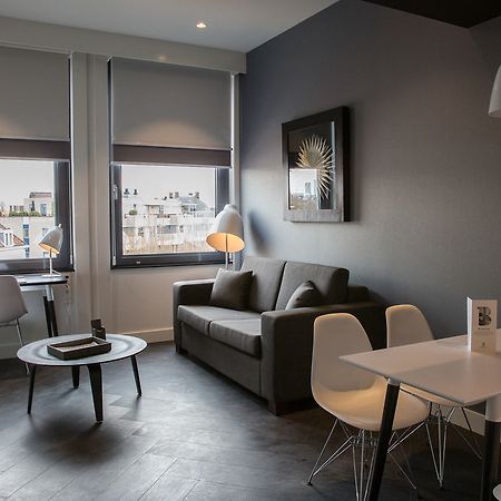 B-Aparthotel Kennedy Den Haag Bagian luar foto