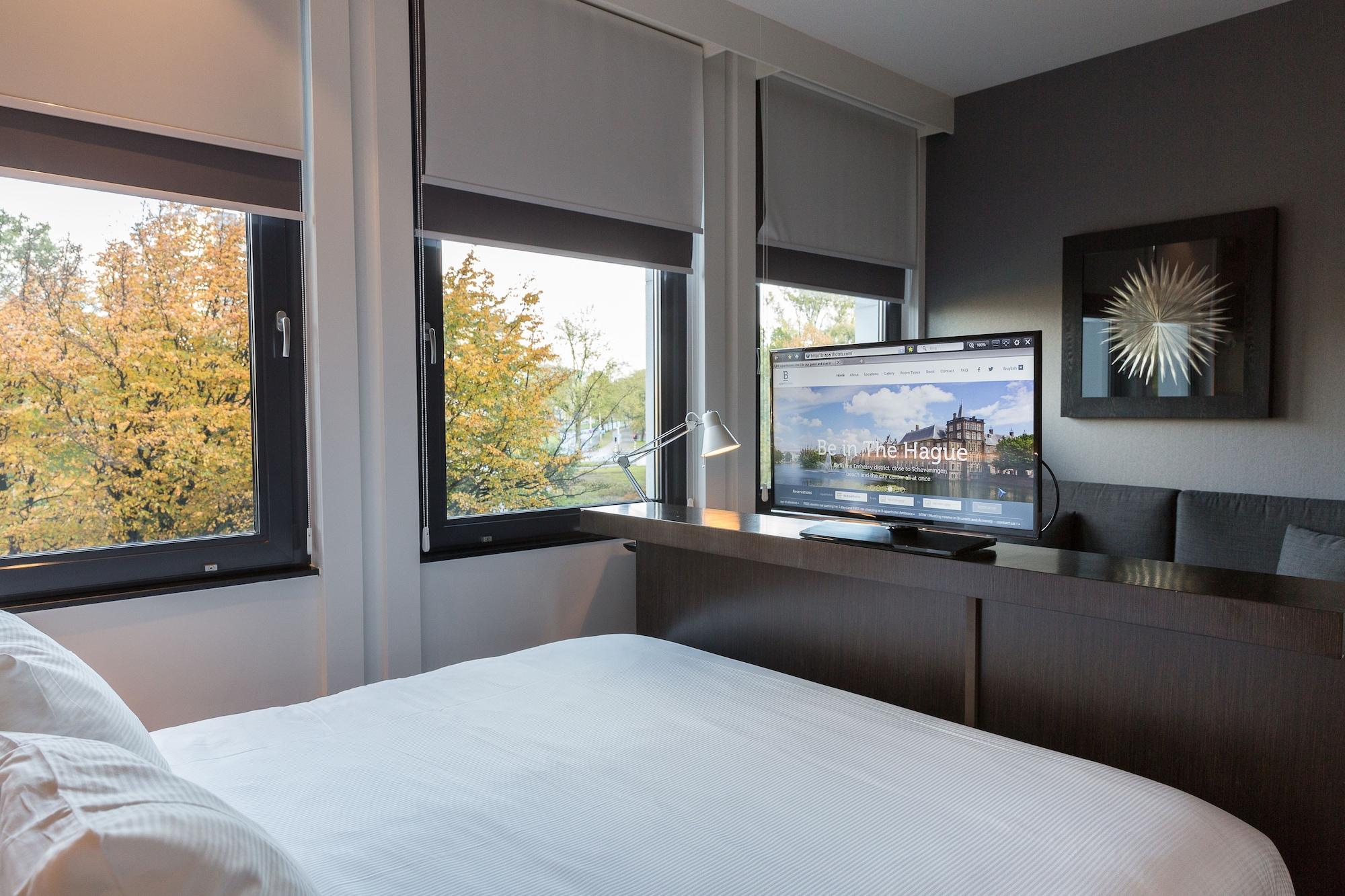 B-Aparthotel Kennedy Den Haag Bagian luar foto