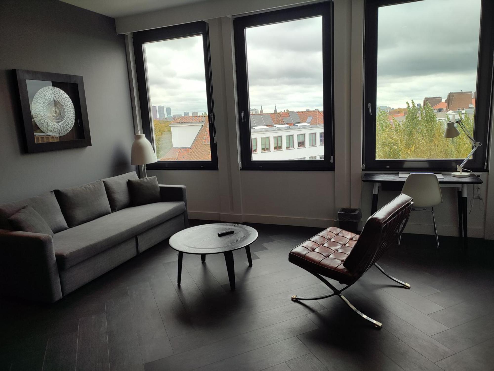 B-Aparthotel Kennedy Den Haag Bagian luar foto